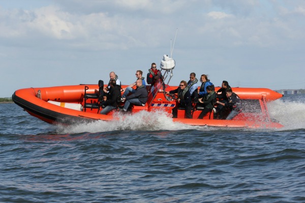 We varen met de RIB naar Volendam